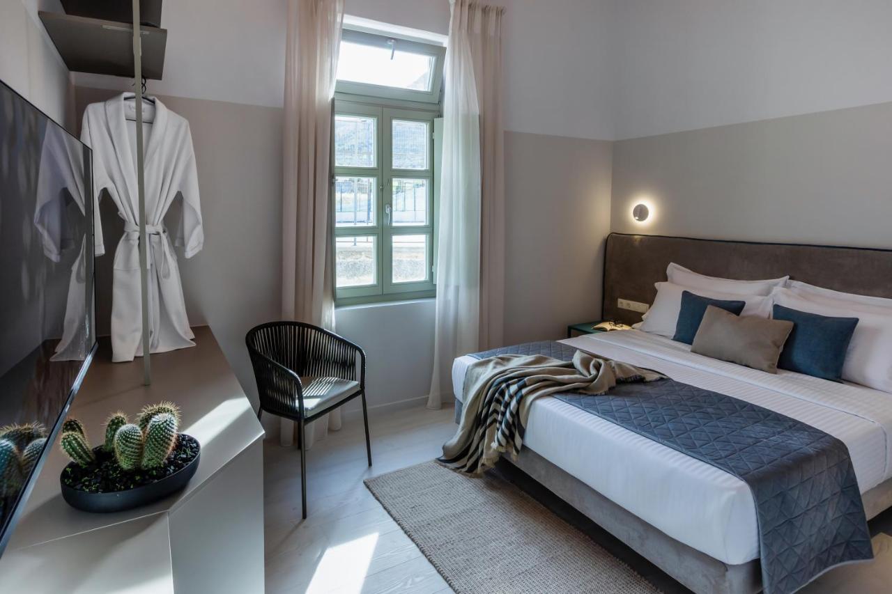 Octavia Rooms Corinth Exterior photo